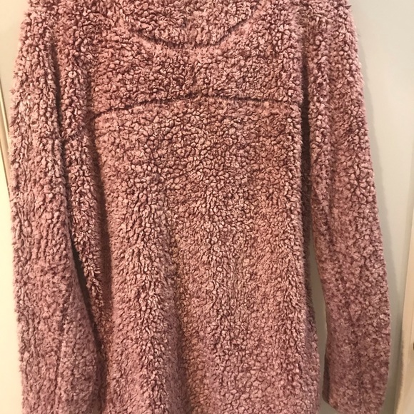 Frosty-Tipped Pile 1/2 Zip Pullover - Picture 4 of 5